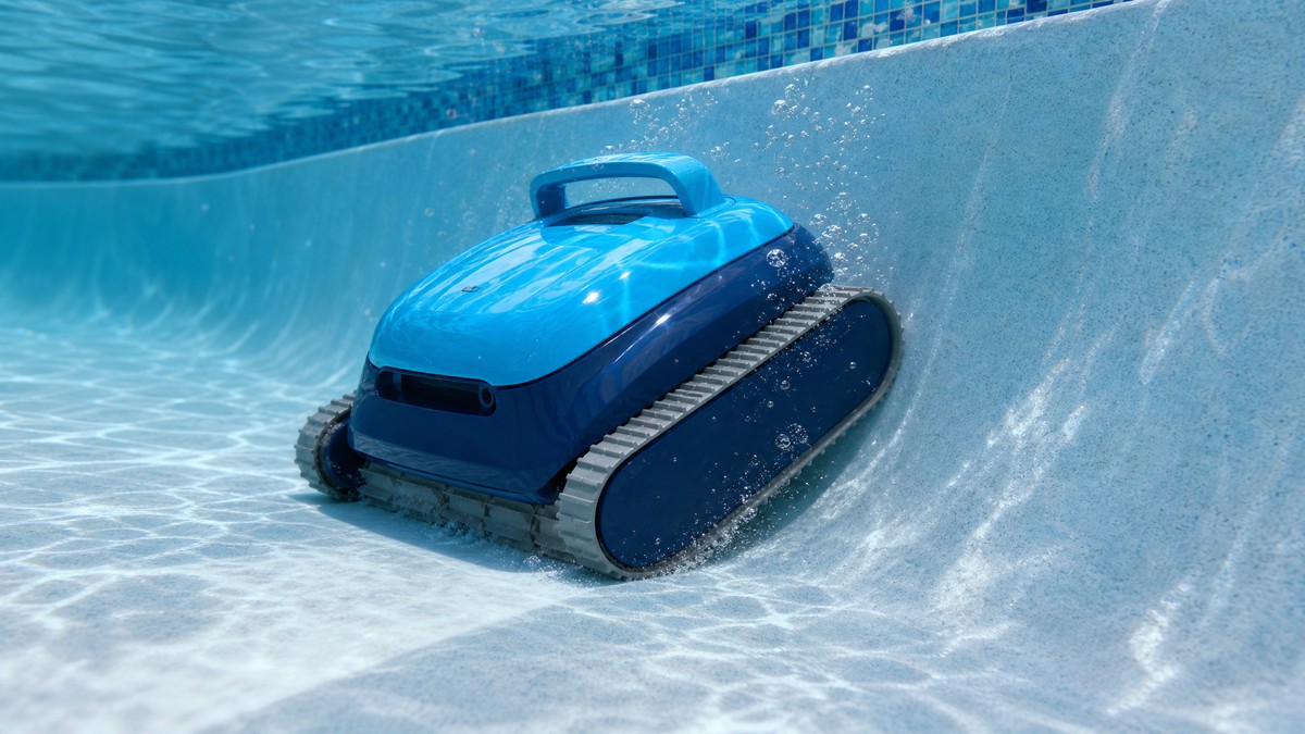 Dolphin Liberty 400 opiniones — robot inalámbrico subiendo paredes verticales