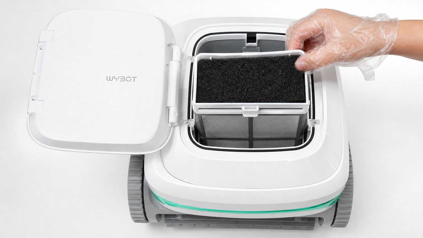 WYBOT A1 reseña — detalle del filtro doble capa de 180 µm + espuma